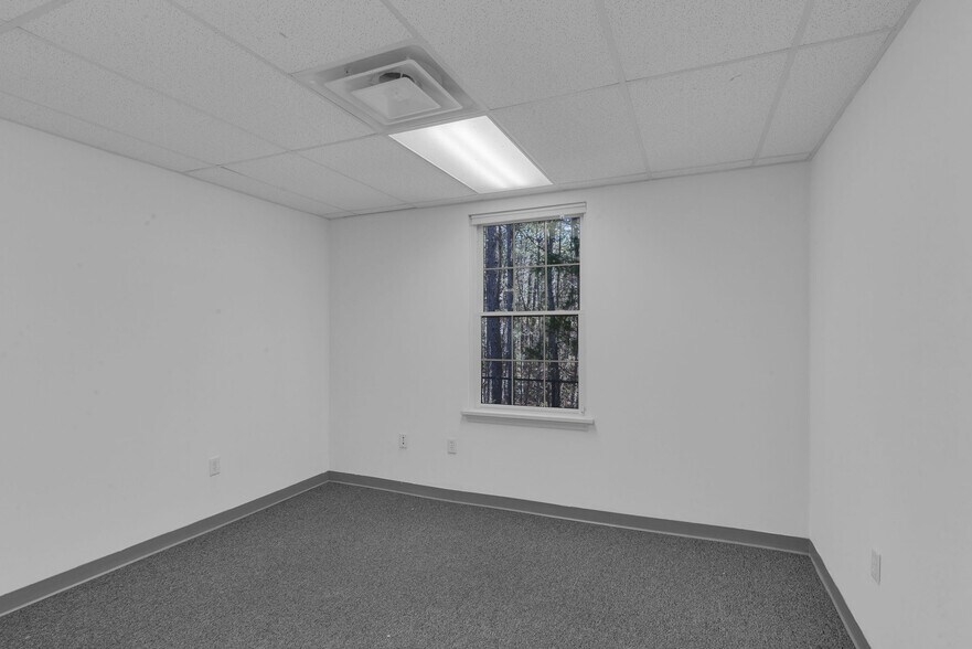 More Photos Of 314 Chris Gaupp Dr, Galloway Medical For Lease