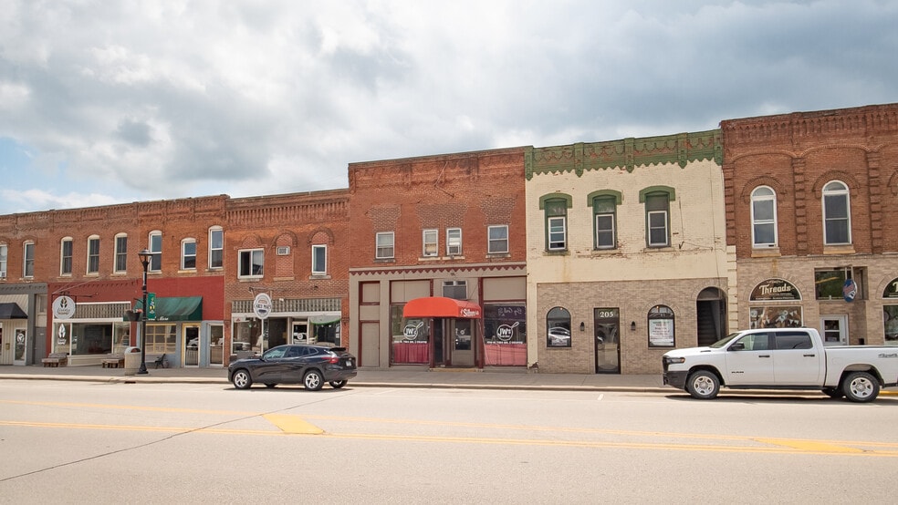 More Photos Of 207 Main St, Chatfield Storefront Retail Residential For Sale