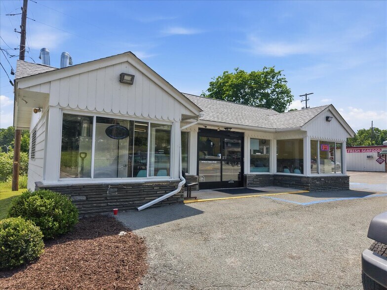 More Photos Of 44 Welwood Ave, Hawley Freestanding For Sale
