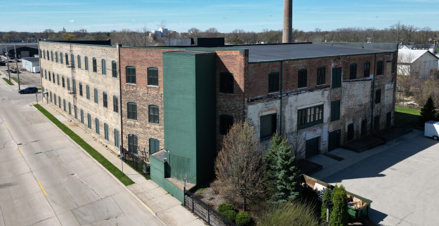 Primary Photo Of 42 S Brooke St, Fond Du Lac Industrial For Sale