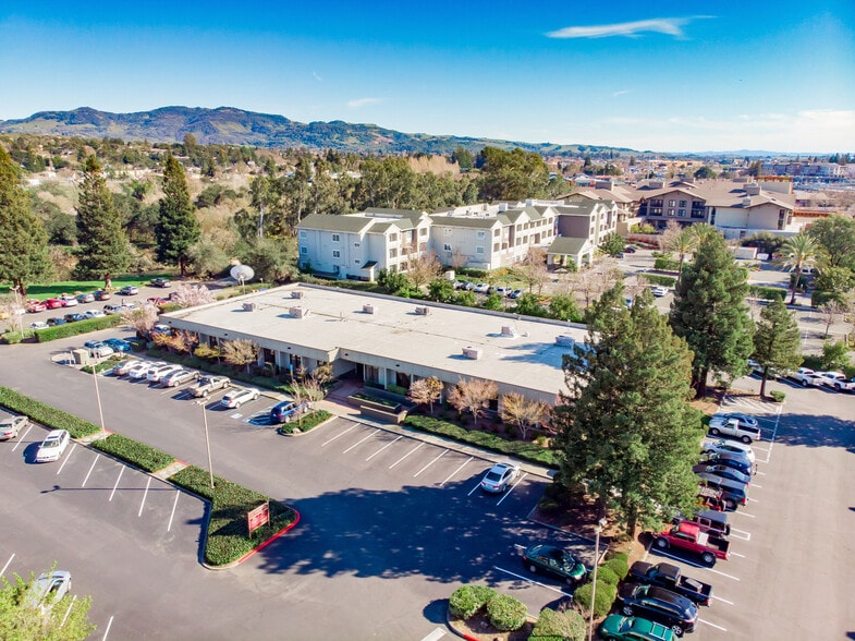 More Photos Of 1700 Soscol Ave, Napa Unknown For Lease