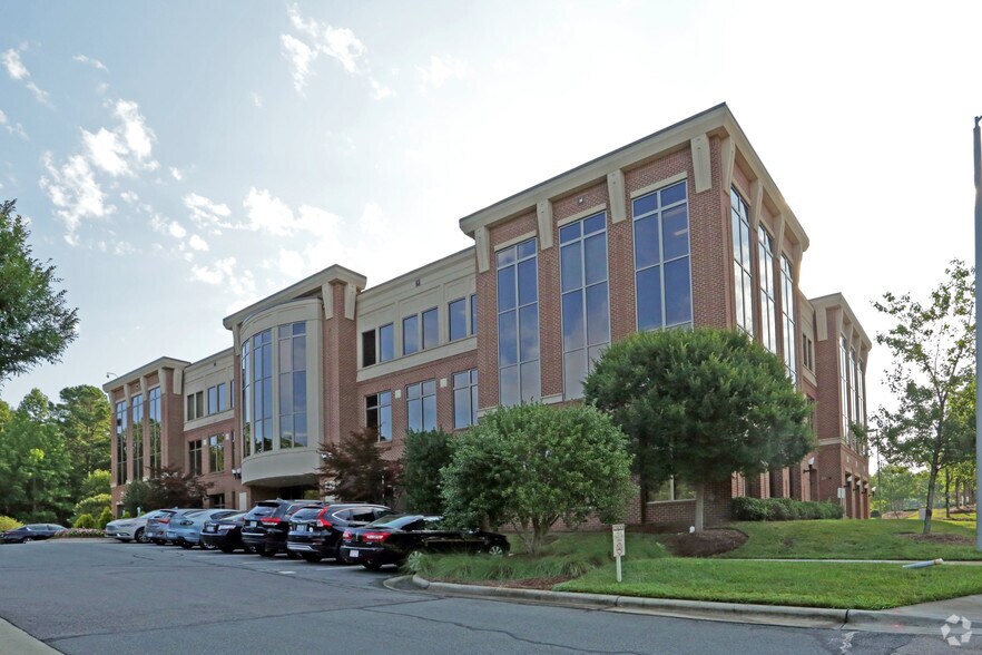 More Photos Of 7920 ACC Blvd, Raleigh Office For Sale