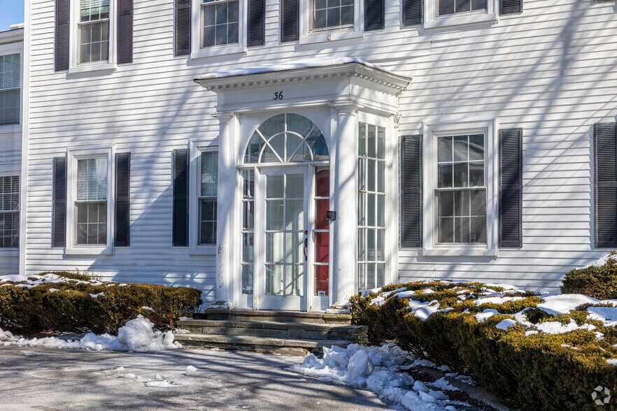 More Photos Of 36 Miller Stile Rd, Quincy Office For Lease