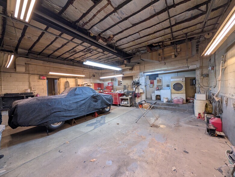 More Photos Of 158 S White Horse Pike, Audubon Auto Repair For Sale