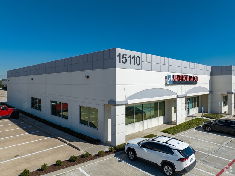 More Photos Of 15120 Northwest Fwy, Houston Unknown For Lease