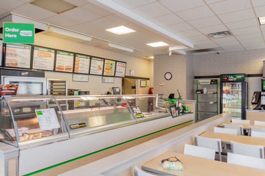 More Photos Of 615 Main St, Westbrook Fast Food For Sale