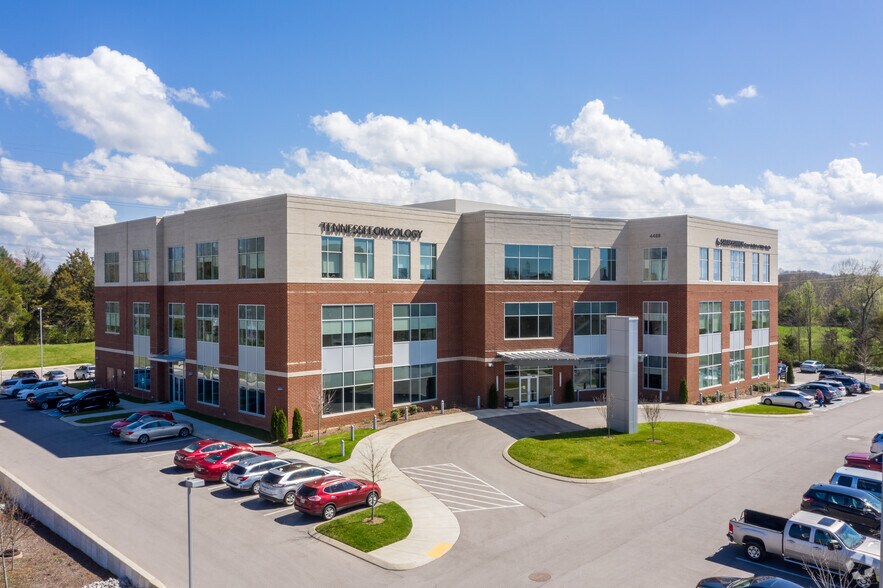 Primary Photo Of 4488 Carothers Pky, Franklin Medical For Lease