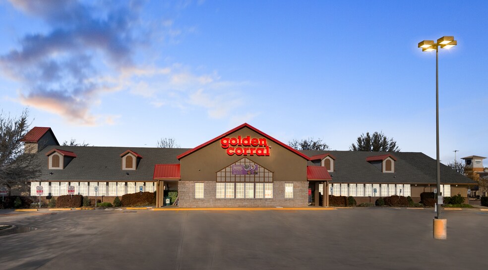 More Photos Of 2820 W Interstate 20, Grand Prairie Restaurant For Sale