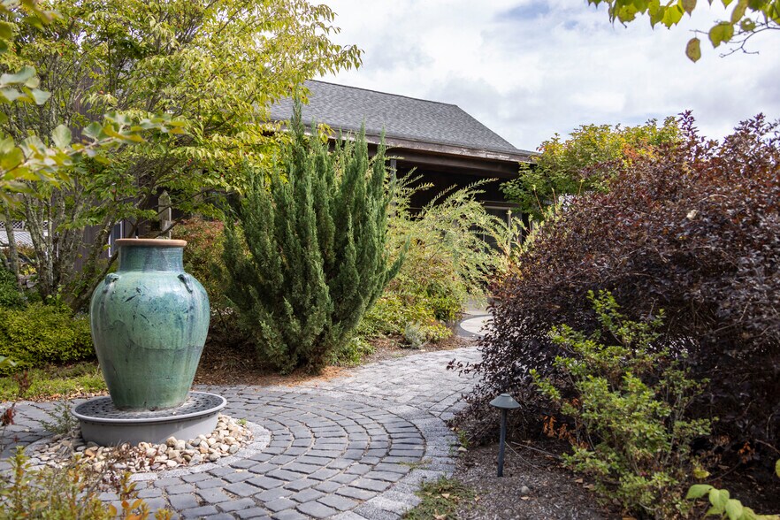 More Photos Of 47 Tuckertown Rd, Wakefield Garden Center For Sale