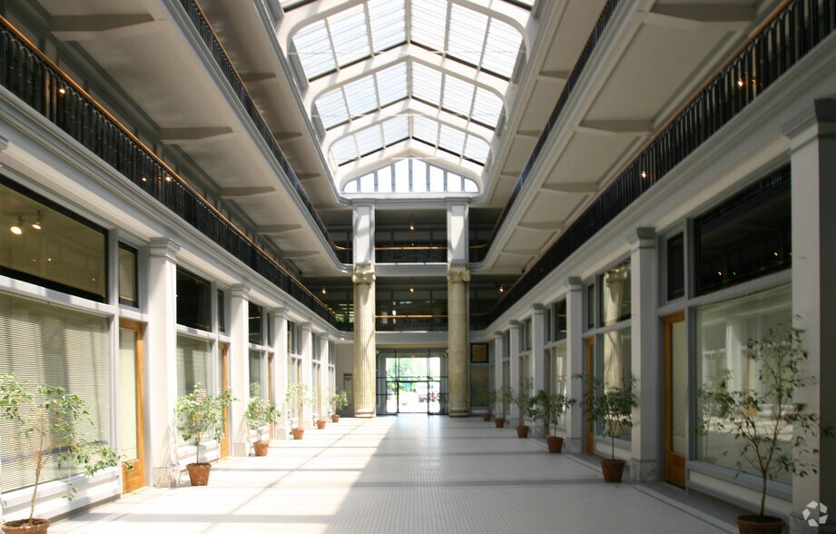 More Photos Of 208-214 E Plume St, Norfolk Office For Lease