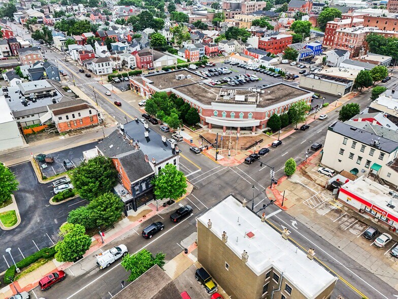 More Photos Of 1002 Monmouth St, Newport Office Residential For Sale