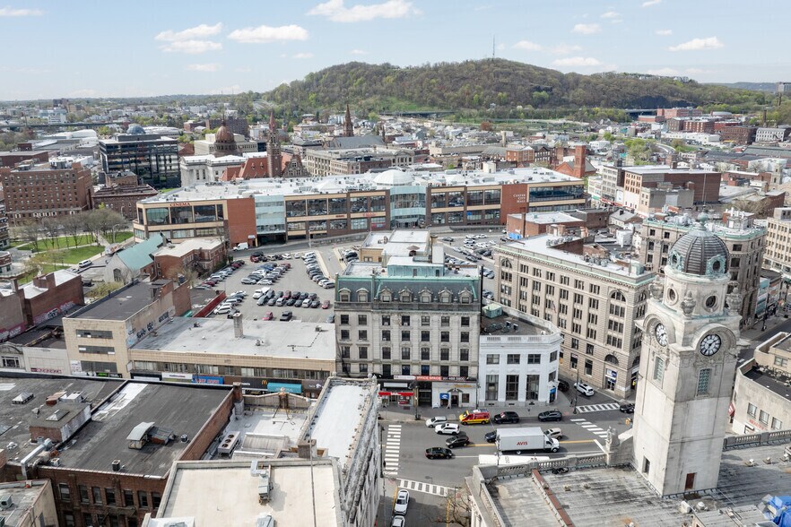 More Photos Of 152-156 Market St, Paterson Office For Lease