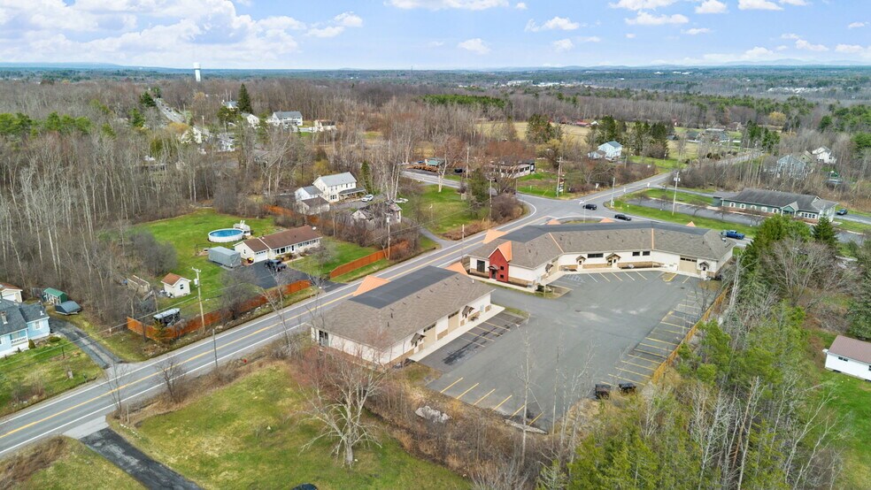 More Photos Of 1 Charlton Rd, Ballston Spa Freestanding For Lease