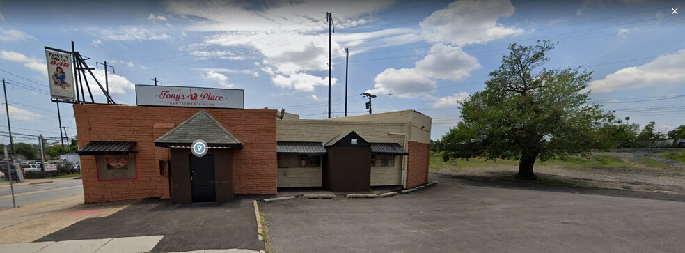 More Photos Of 4215 E Monument St, Baltimore Sports And Entertainment For Sale