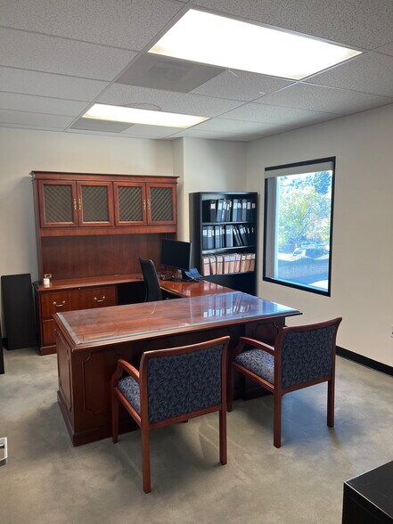 More Photos Of 4111 Lankershim Blvd, North Hollywood Loft Creative Space For Sale