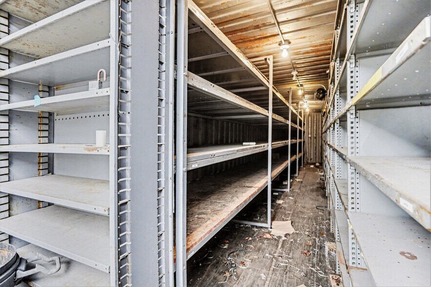 More Photos Of 240 Columbus st, Lithopolis Auto Repair For Sale