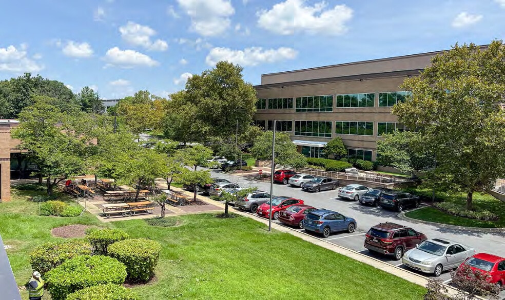 More Photos Of 9900 Blackwell Rd, Rockville Flex For Sale