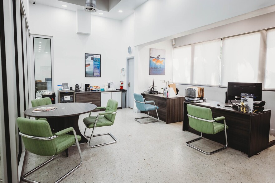 More Photos Of 6801 NW 15th Way, Fort Lauderdale Auto Repair For Sale