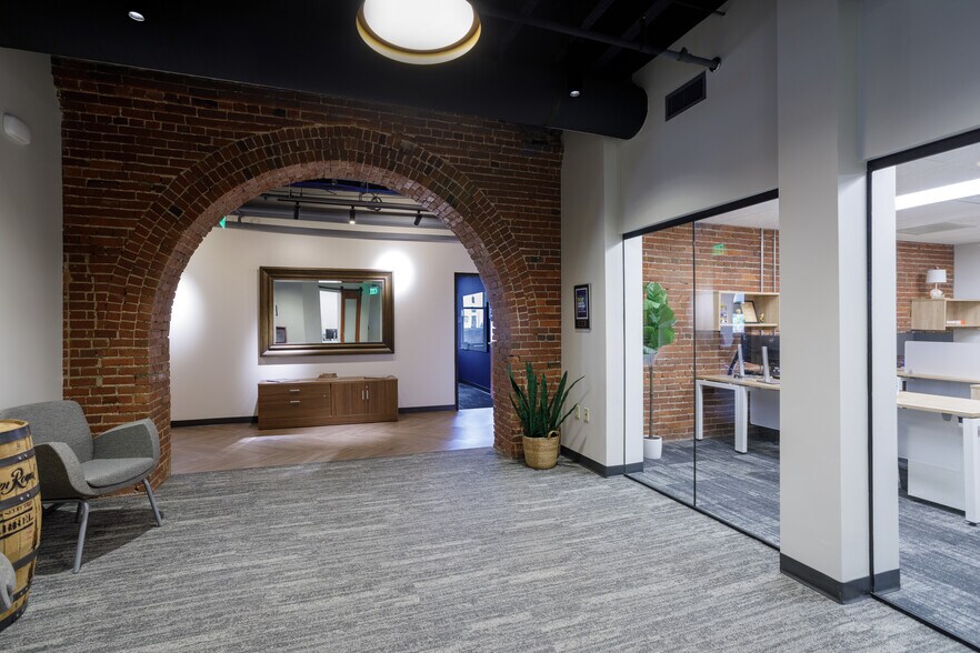 More Photos Of 214 2nd Ave N, Nashville Office For Lease