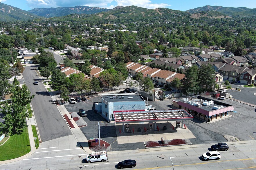 More Photos Of 2065 Orchard Dr, Bountiful Service Station For Sale