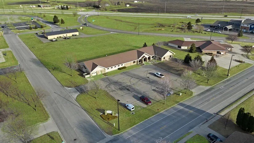 More Photos Of 601 Jewett St, Marshall Office For Sale