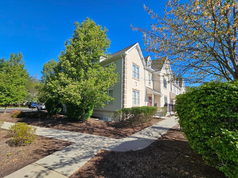 More Photos Of 4 Walter Foran Blvd, Flemington Office For Sale