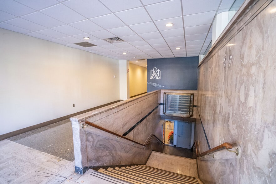 More Photos Of 101-103 W Main St, Durham Office For Sale