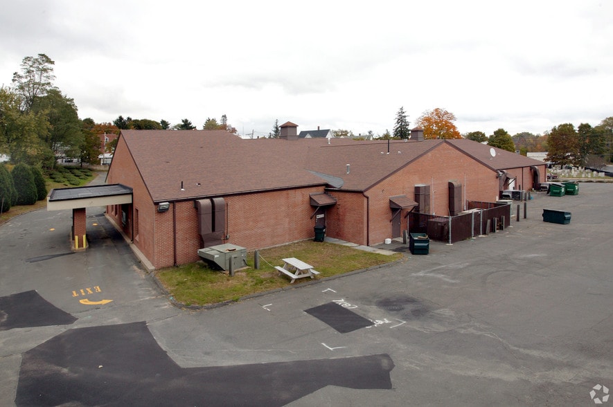 More Photos Of 8 S Main St, Terryville Unknown For Lease