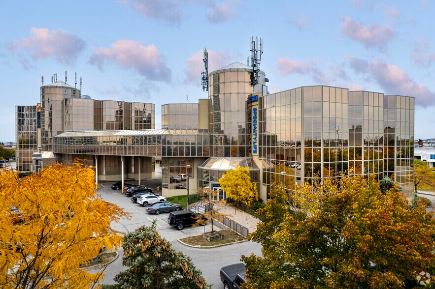 Primary Photo Of 8000 Jane St, Vaughan Office For Lease
