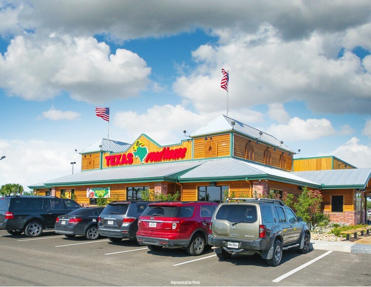 More Photos Of 4140 Miller Rd, Flint Restaurant For Sale