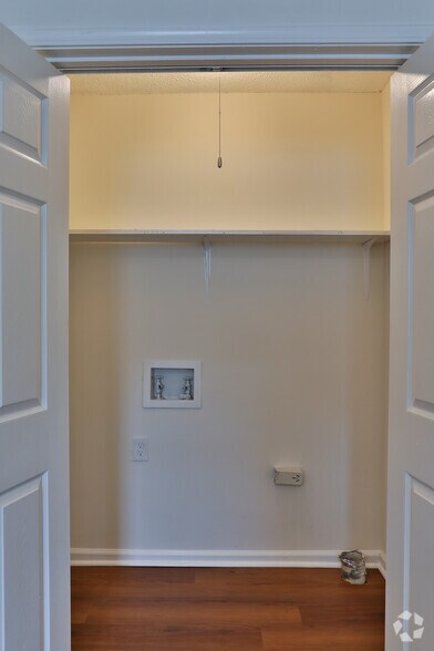 More Photos Of 1127 Rutherford Rd, Greenville Apartments For Sale