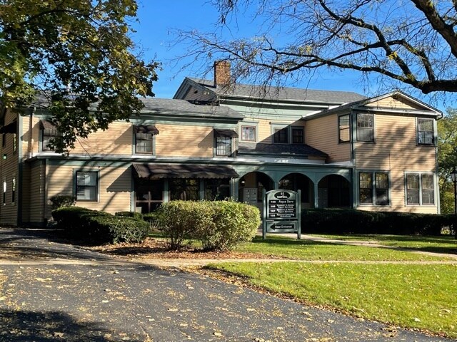 More Photos Of 115 Campbell St, Geneva Loft Creative Space For Lease