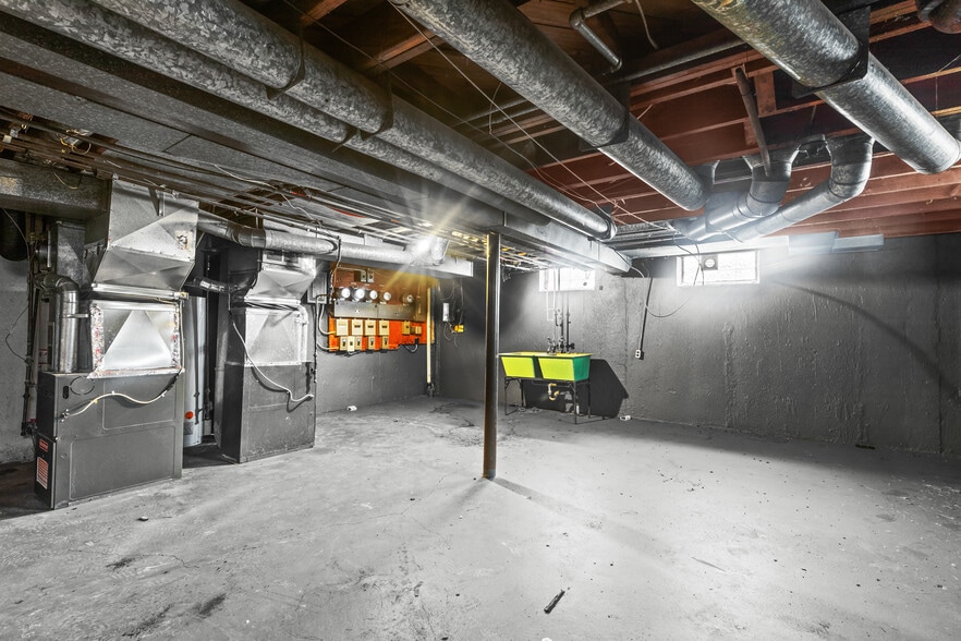 More Photos Of 12880 Dolphin St, Detroit Apartments For Sale