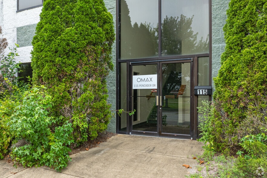 More Photos Of 115 Pencader Dr, Newark Manufacturing For Lease