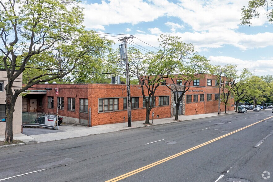 More Photos Of 949-955 Yonkers Ave, Yonkers Medical For Lease