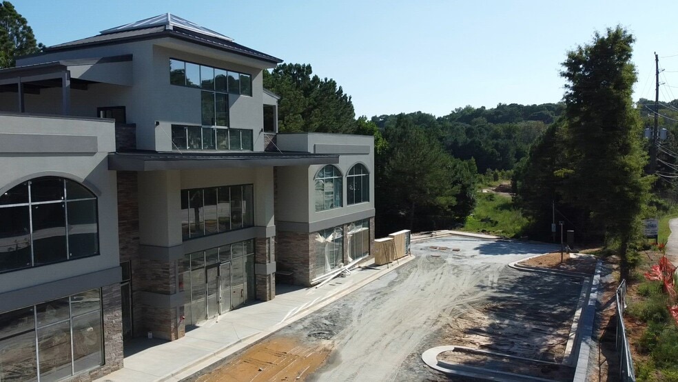 More Photos Of 4560 Satellite Blvd, Duluth General Retail For Lease