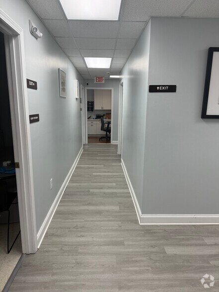 More Photos Of 925 Sanders Rd, Cumming Coworking Space