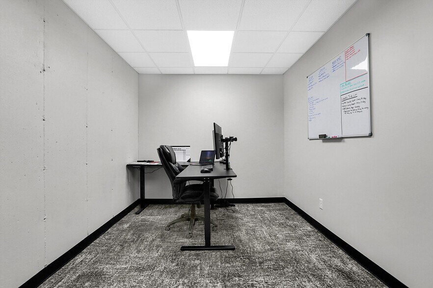 More Photos Of 615 Russell Ave, Indianapolis Medical For Sale