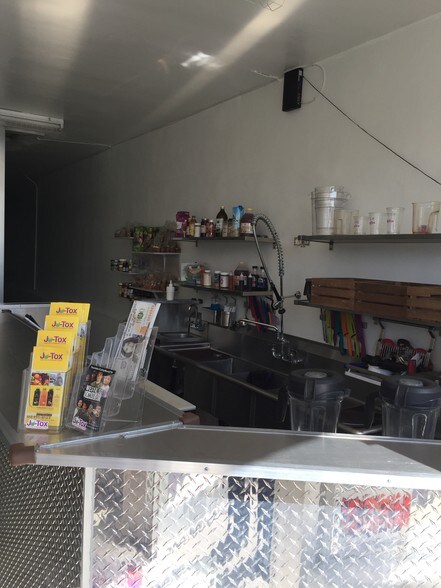 More Photos Of 5405 W Pico Blvd, Los Angeles Storefront For Lease