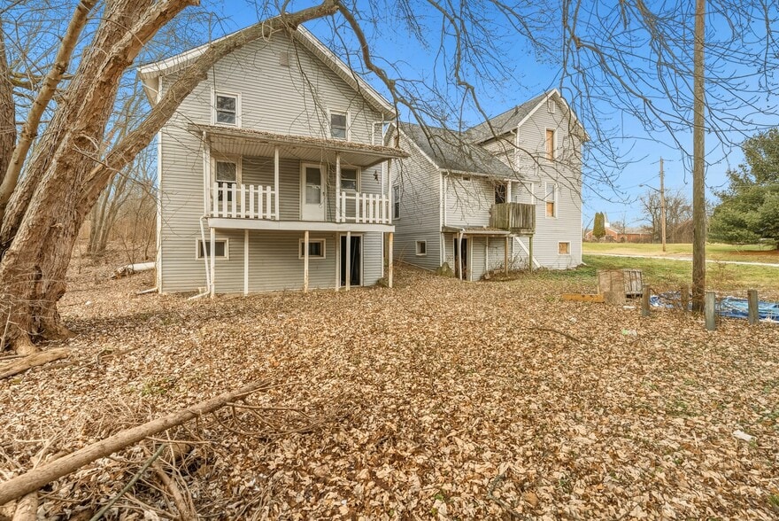 More Photos Of 763 Bowman St, Mansfield Multifamily For Sale