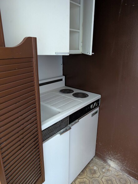 More Photos Of 812 N 7th St, Fort Pierce Medical For Lease