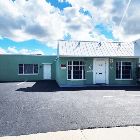Primary Photo Of 1518 SE 46th Ln, Cape Coral Office For Sale