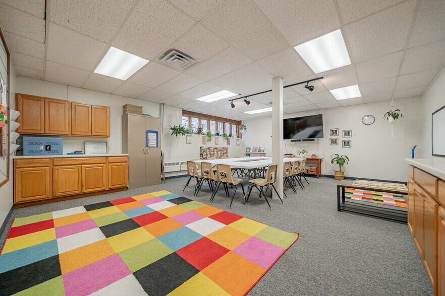 More Photos Of 1331 High Ave, Oshkosh Religious Facility For Sale