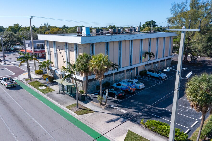 More Photos Of 4101 N Andrews Ave, Fort Lauderdale Medical For Lease