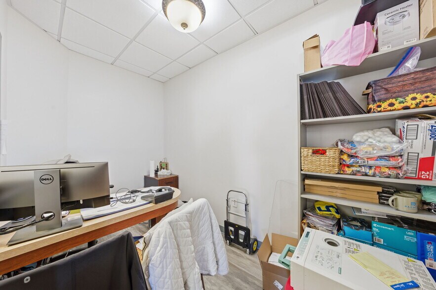 More Photos Of 299 Forest Ave, Paramus Office For Sale