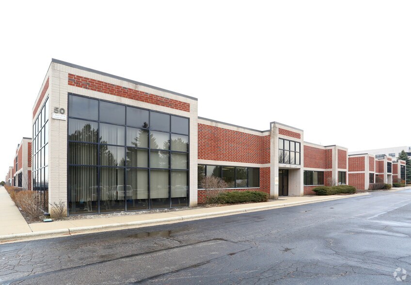 More Photos Of 50 Lakeview Pky, Vernon Hills Light Manufacturing For Lease