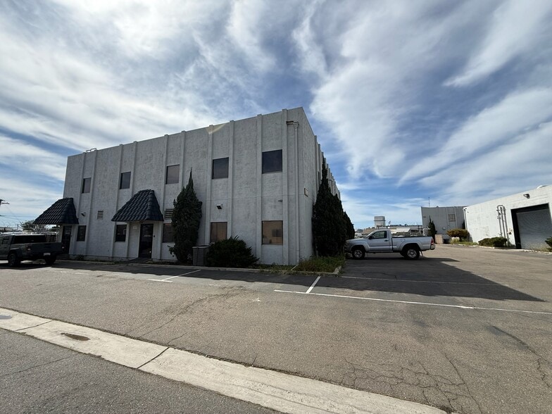 More Photos Of 7901 Vickers St, San Diego Medical For Lease