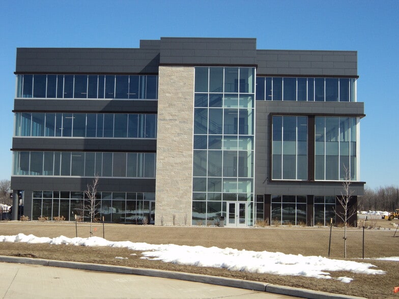 Primary Photo Of 2020 Innovation Ct, De Pere Office For Lease