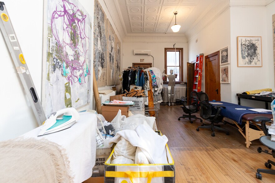 More Photos Of 711 Warren St, Hudson Storefront Retail Residential For Lease