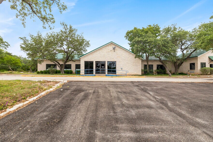 More Photos Of 11201 Pecan Park Blvd, Cedar Park Carwash For Lease